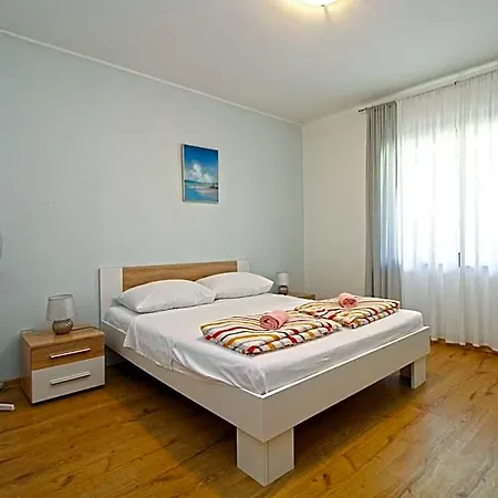 606 Hotel 4*