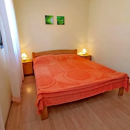 606 Hotel 4*
